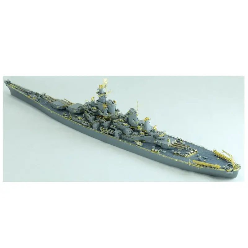 VEE HOBBY 57001 1/700 USS Iowa - đánh giá và giá Model Kit Uss Iowa