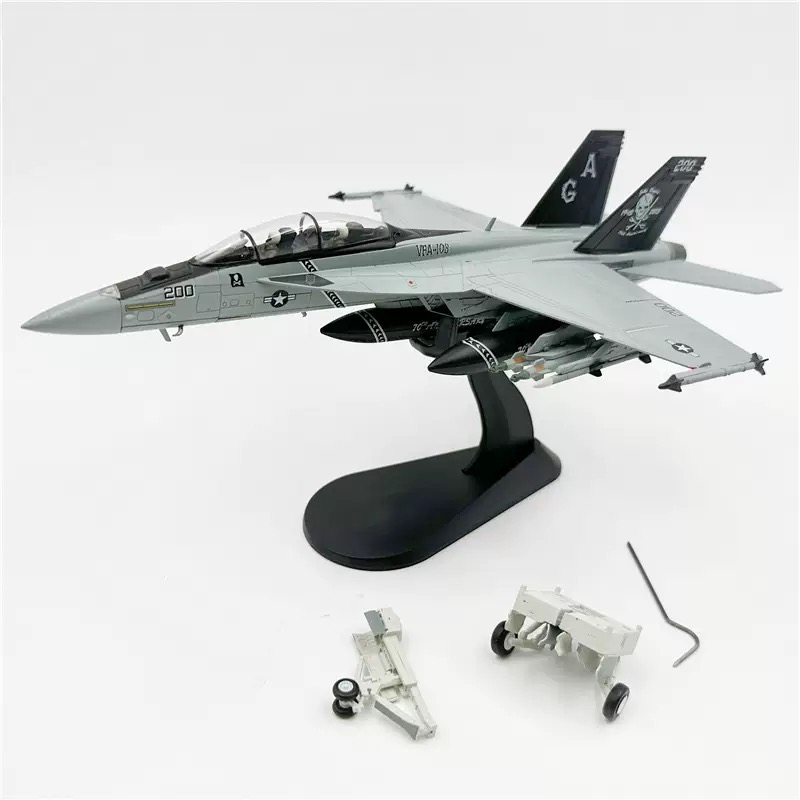 1/72 Scale U.S. F/A-18F Hornet - đánh giá và giá Model Kit Plane