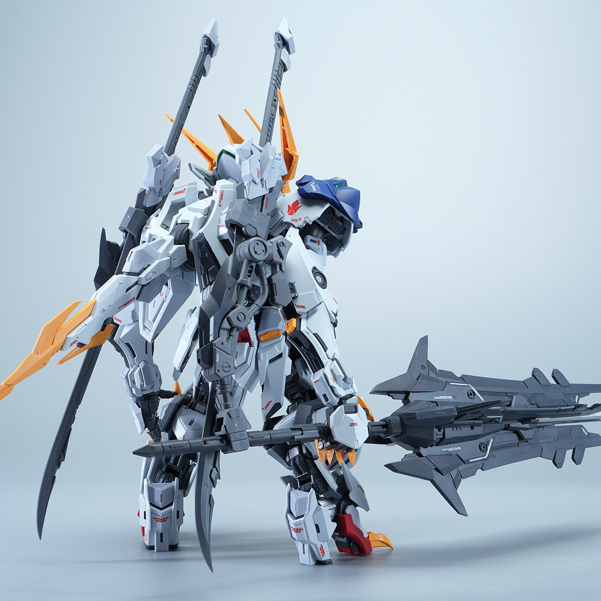 Iron Blood Technology MGSD Bar - đánh giá và giá Model Kit Barbatos