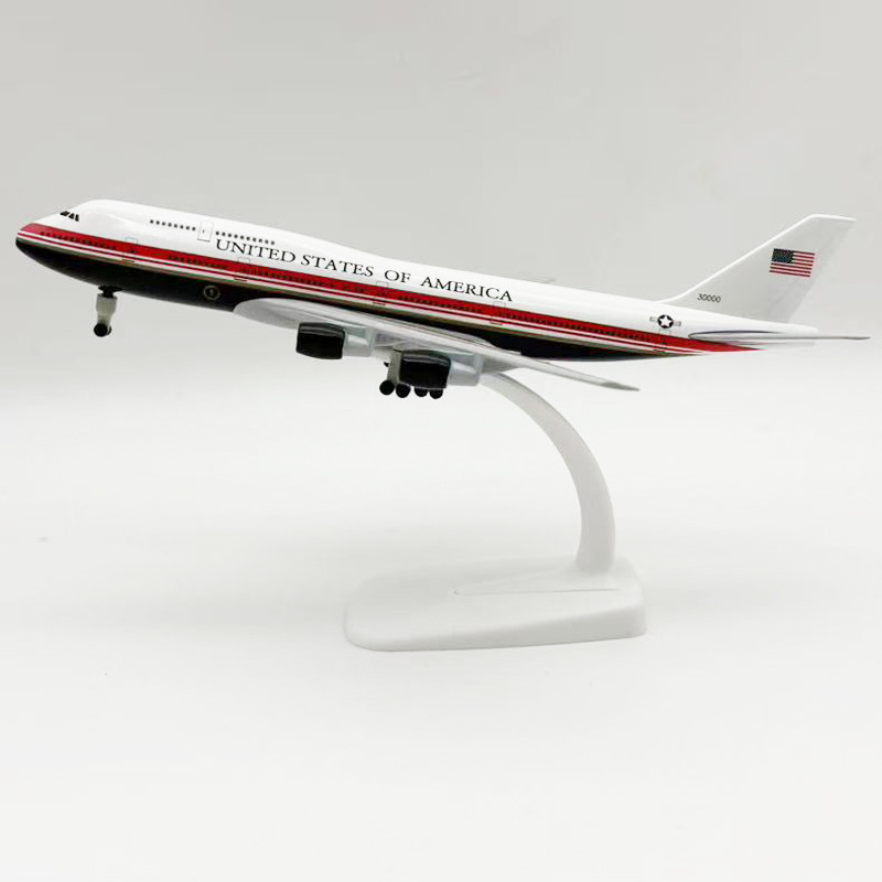 New 20cm Air Force One B747-20 - đánh giá và giá Model Kit Plane